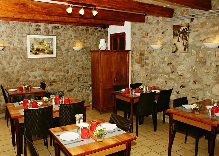 Le Romarin Szálloda 3*