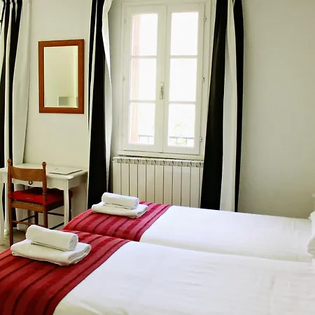 Appart-hôtel Le Romarin 3*